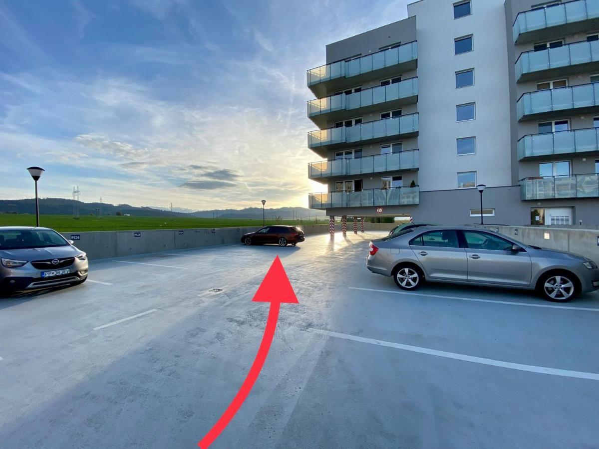Moderny Apartman S Vyhladom Na Vysoke Tatry Poprad Exterior foto